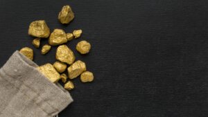 Ouro mantém trajetória estável